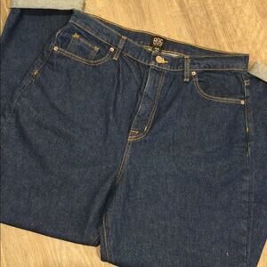 BDG Urban Outfitters Mom High-Rise denim jeans 32